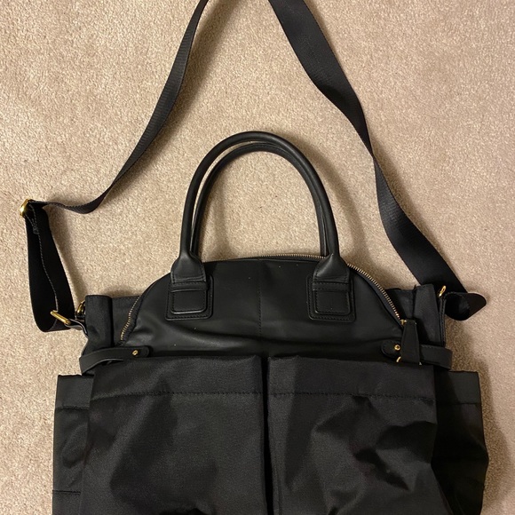 Skip Hop Chelsea Downtown Chic Diaper Satchel - Picture 3 of 3